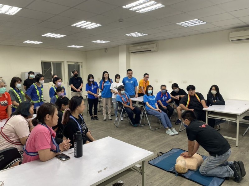 CPR+AED急救教育訓練 | 星裕國際物流民生倉