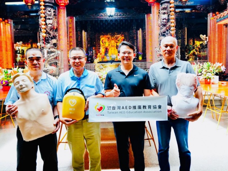 【公益捐贈AED】新莊後港昭德宮 | 感謝 賴久男先生&廖愛雪小姐 善心捐贈