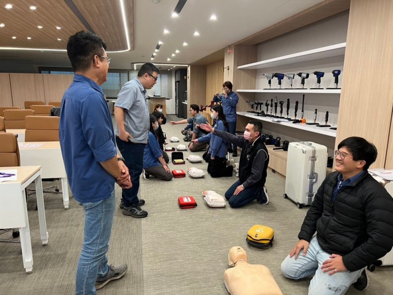 CPR+AED急救教育訓練 | 鑽全實業股份有限公司