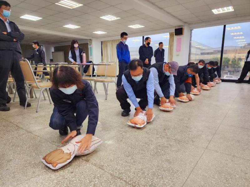 CPR+AED急救教育訓練 | 台灣玻璃工業股份有限公司桃園廠