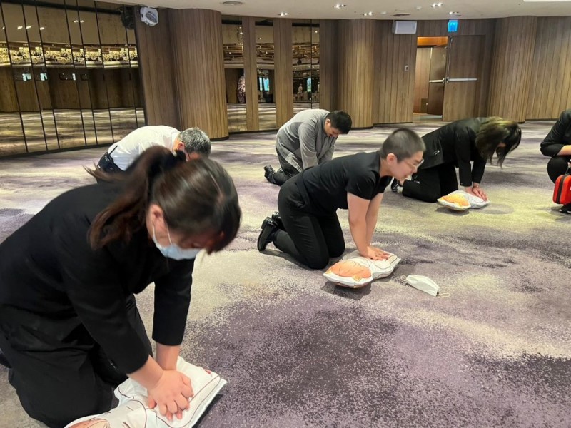 CPR+AED急救教育訓練 | 尊爵大飯店