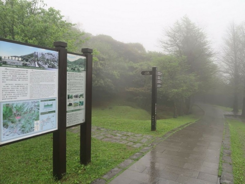 台北市士林區 | 冷擎步道雞心崙6號觀景平台｜觀音山杯水隊