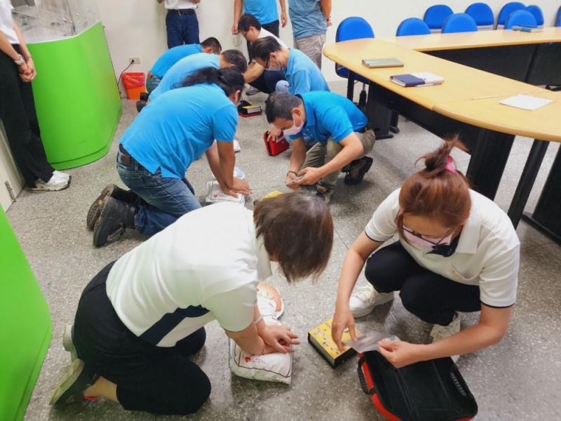 CPR+AED急救教育訓練 | 松鈞工業股份有限公司