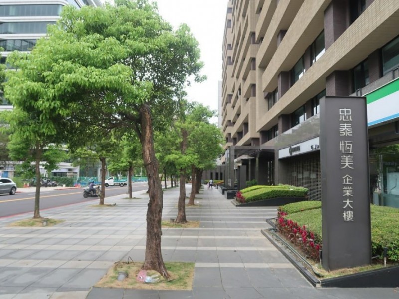 台北市內湖區 | 忠泰恆美企業大樓