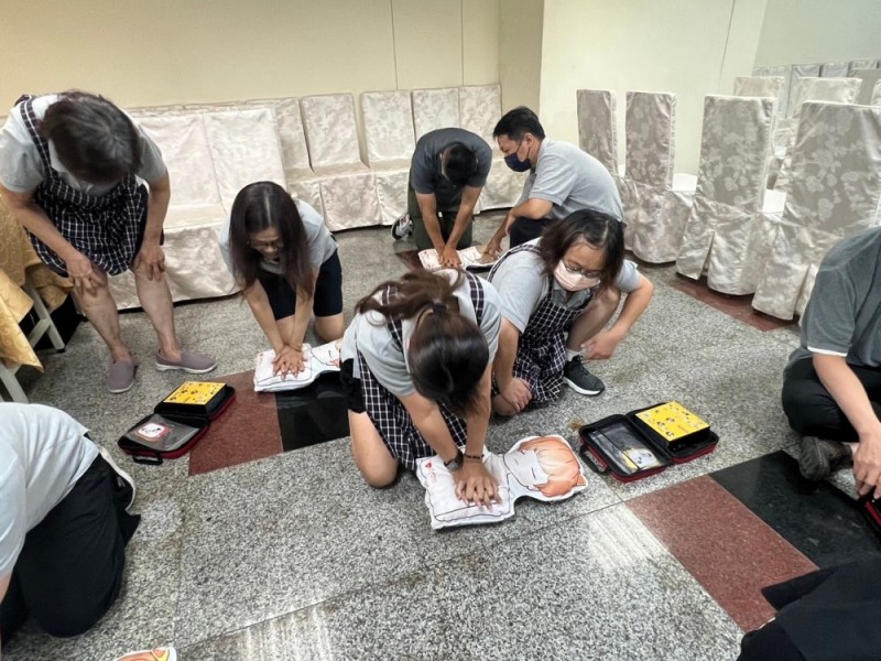 CPR+AED急救教育訓練 | 台南新朝代飯店