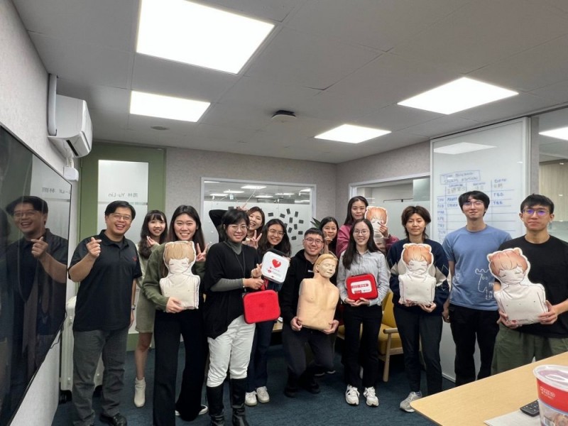 CPR+AED急救教育訓練 | 荷蘭商德邁環海股份有限公司台灣分公司