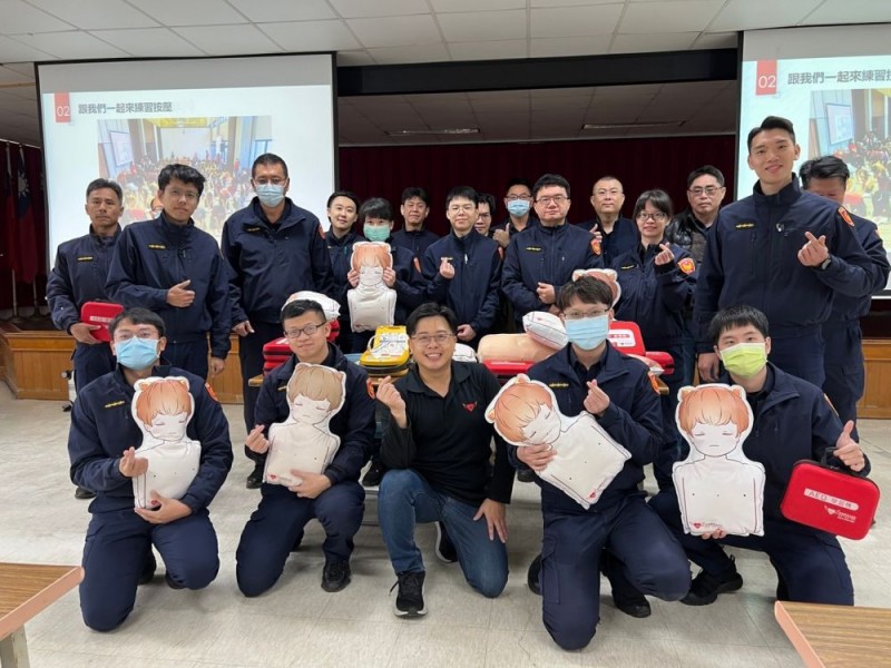 CPR+AED急救教育訓練 | 內政部警政署保安警察第三總隊 | 第一大隊
