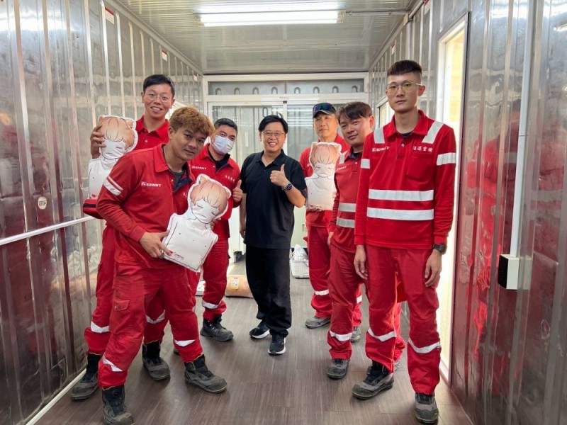 CPR+AED急救教育訓練 | 台灣猛獁象大件起重股份有限公司