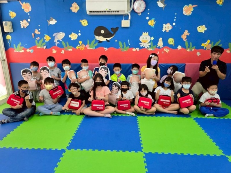 CPR+AED急救教育訓練 | 上綸幼兒園
