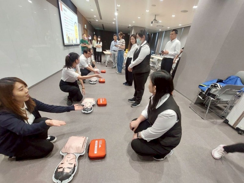 CPR+AED急救教育訓練 | 宏匯思源 i-Tower大樓