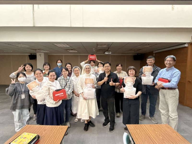 CPR+AED急救教育訓練 | 天主教曉明社福基金會