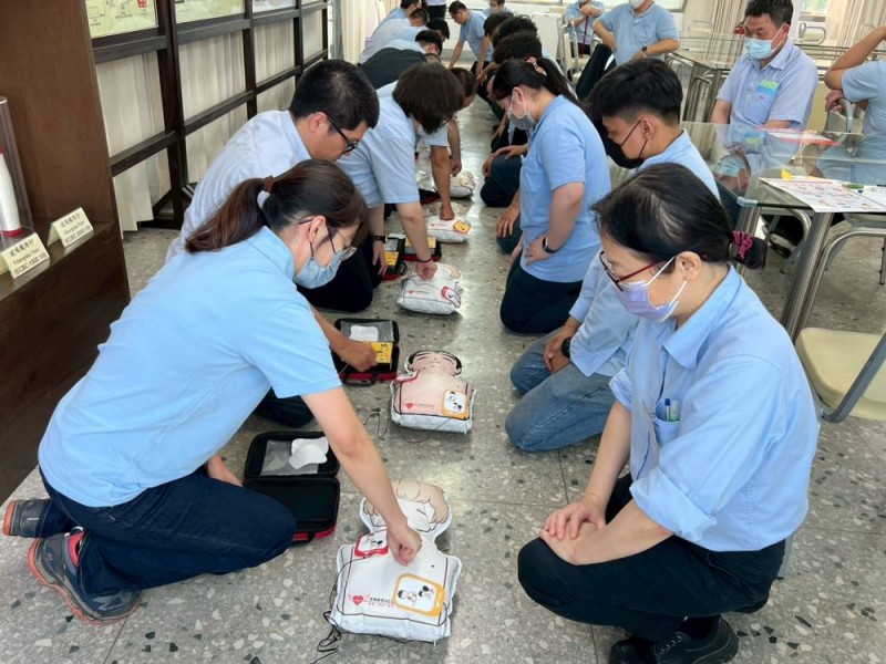CPR+AED急救教育訓練 | 台灣玻璃工業股份有限公司鹿港廠