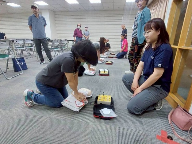 CPR+AED急救教育訓練 | 天主教曉明社福基金會