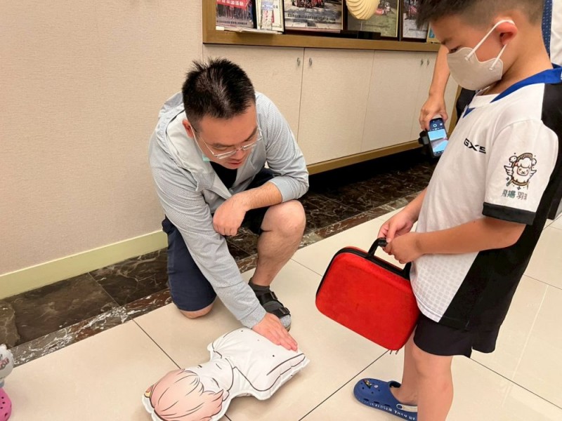 CPR+AED急救教育訓練 | 宜誠僑峰社區