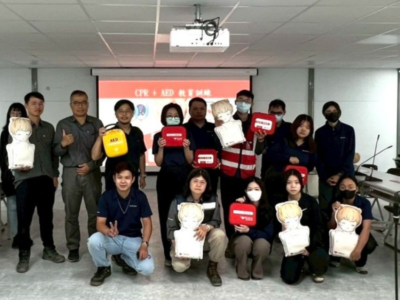 CPR+AED急救教育訓練 | 豐譽營造股份有限公司 | 中油綠能研發大樓新建工程工務所